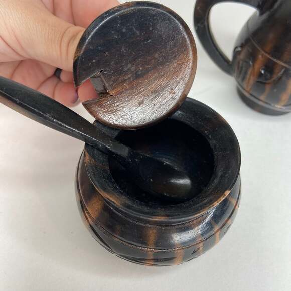 Vintage Wooden Handcarved Cream & Sugar Dishes - Picture 4 of 6